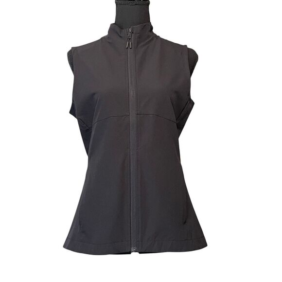 Level Wear Jackets & Blazers - Level Wear Women’s Zip Up Golfing Vest